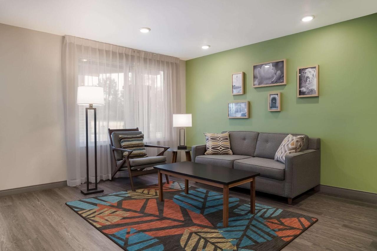 Woodspring Suites Detroit Sterling Heights Zewnętrze zdjęcie