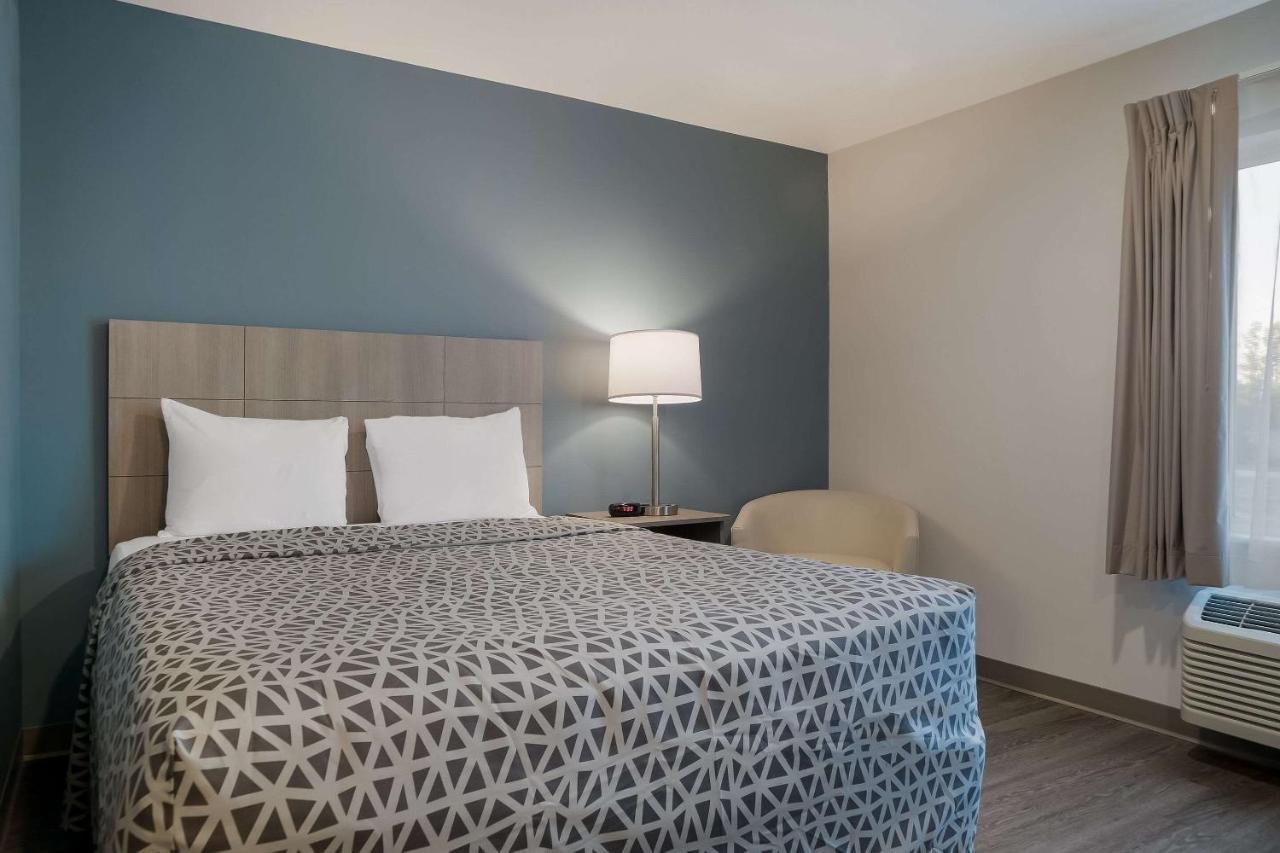 Woodspring Suites Detroit Sterling Heights Zewnętrze zdjęcie