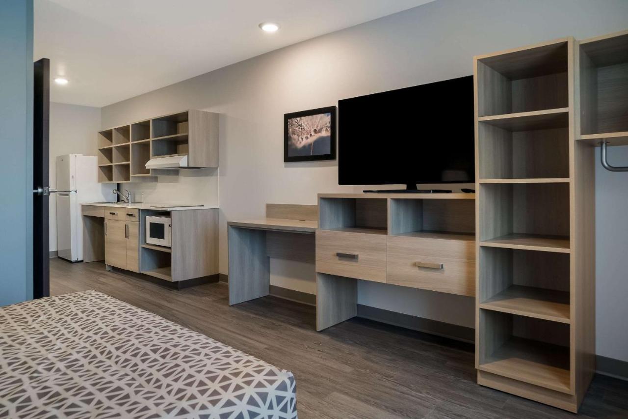 Woodspring Suites Detroit Sterling Heights Zewnętrze zdjęcie