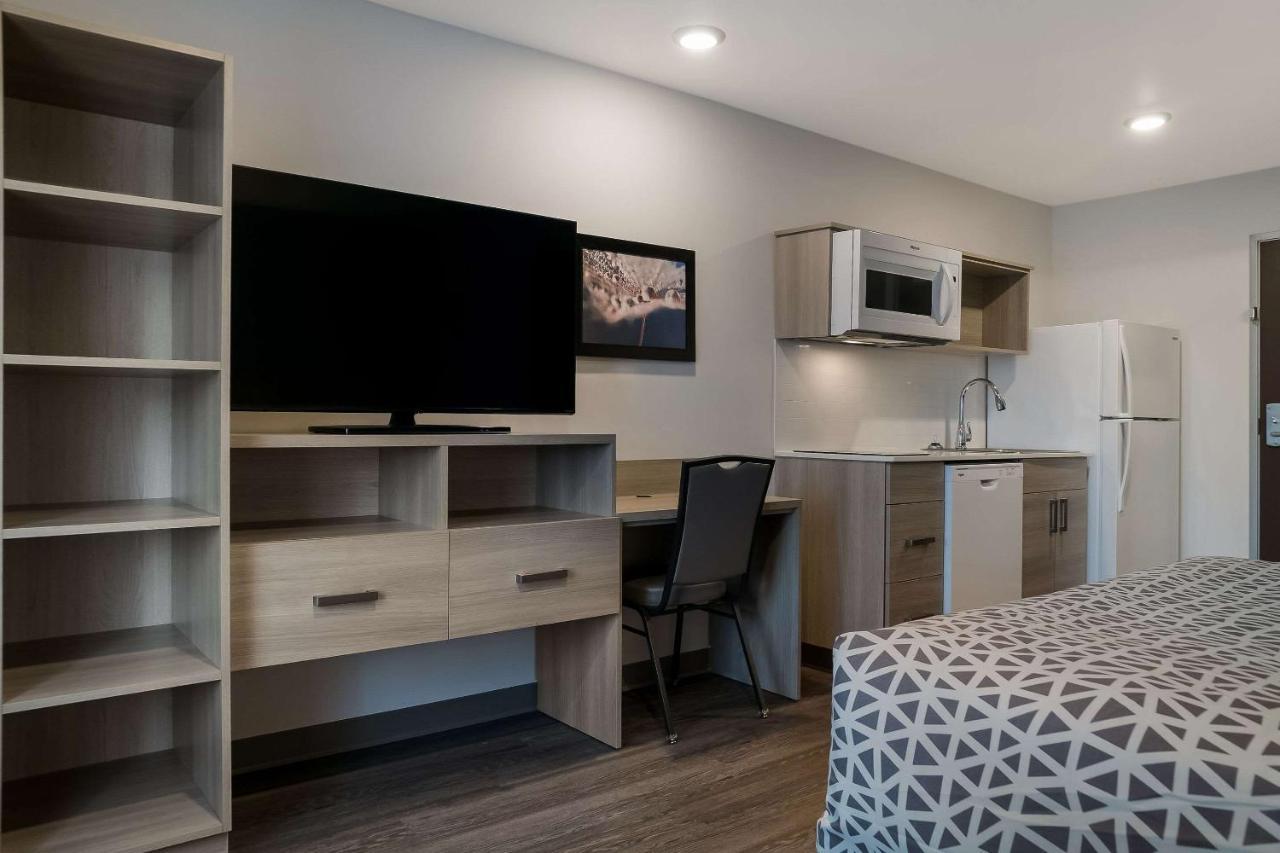 Woodspring Suites Detroit Sterling Heights Zewnętrze zdjęcie