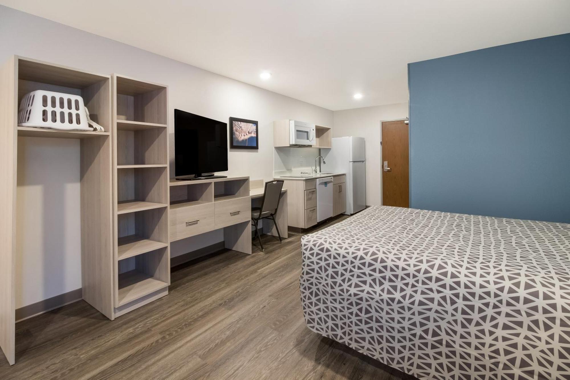 Woodspring Suites Detroit Sterling Heights Zewnętrze zdjęcie